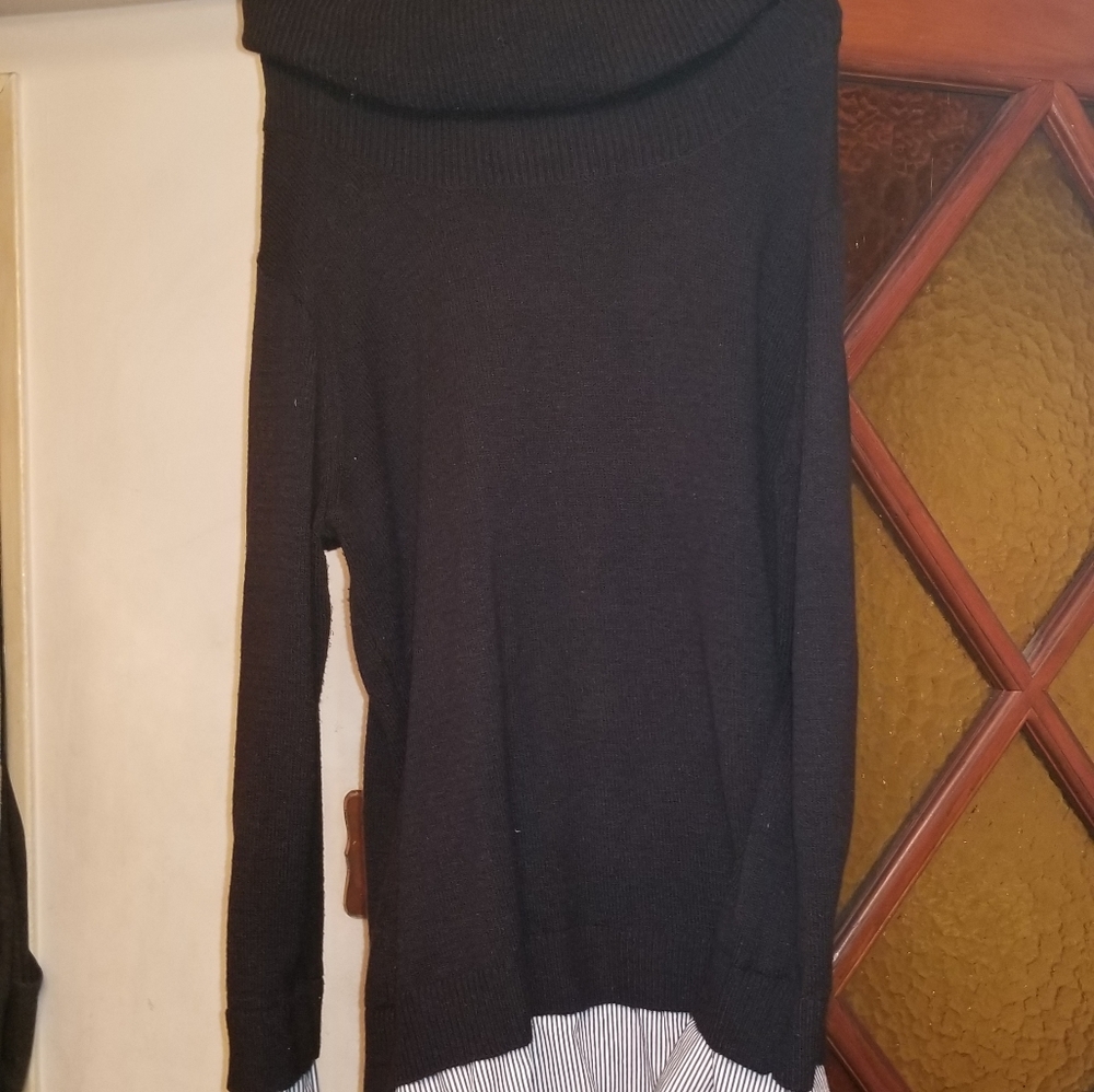 Selling a gently used cowl neck layered sweater